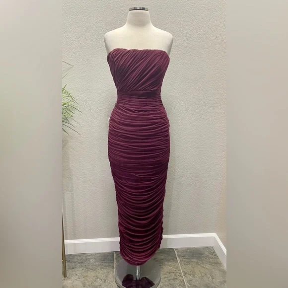 New! House of CB Sapphire Wine Gathered Maxi Dress Sz Medium $239 - Picture 6 of 8